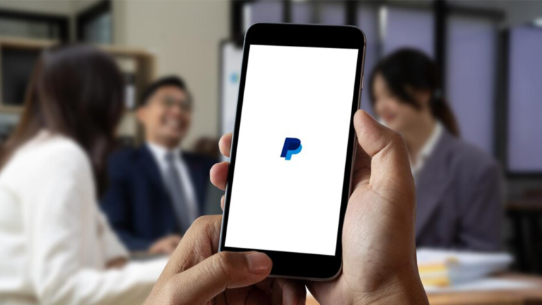 PayPal Stock Lost 18% in August: Here's Why